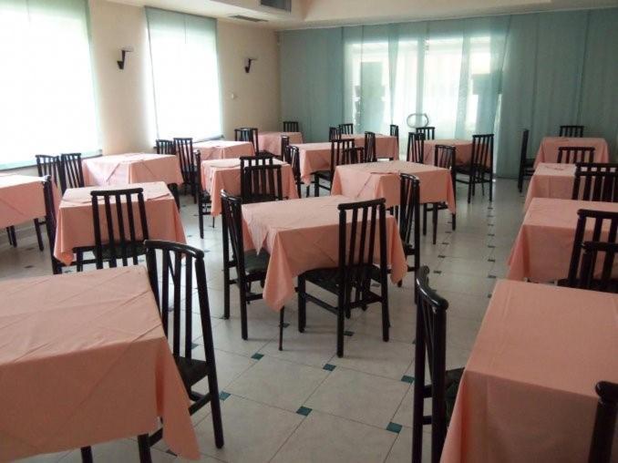 Hotel Silvia Viserbella di Rimini Extérieur photo